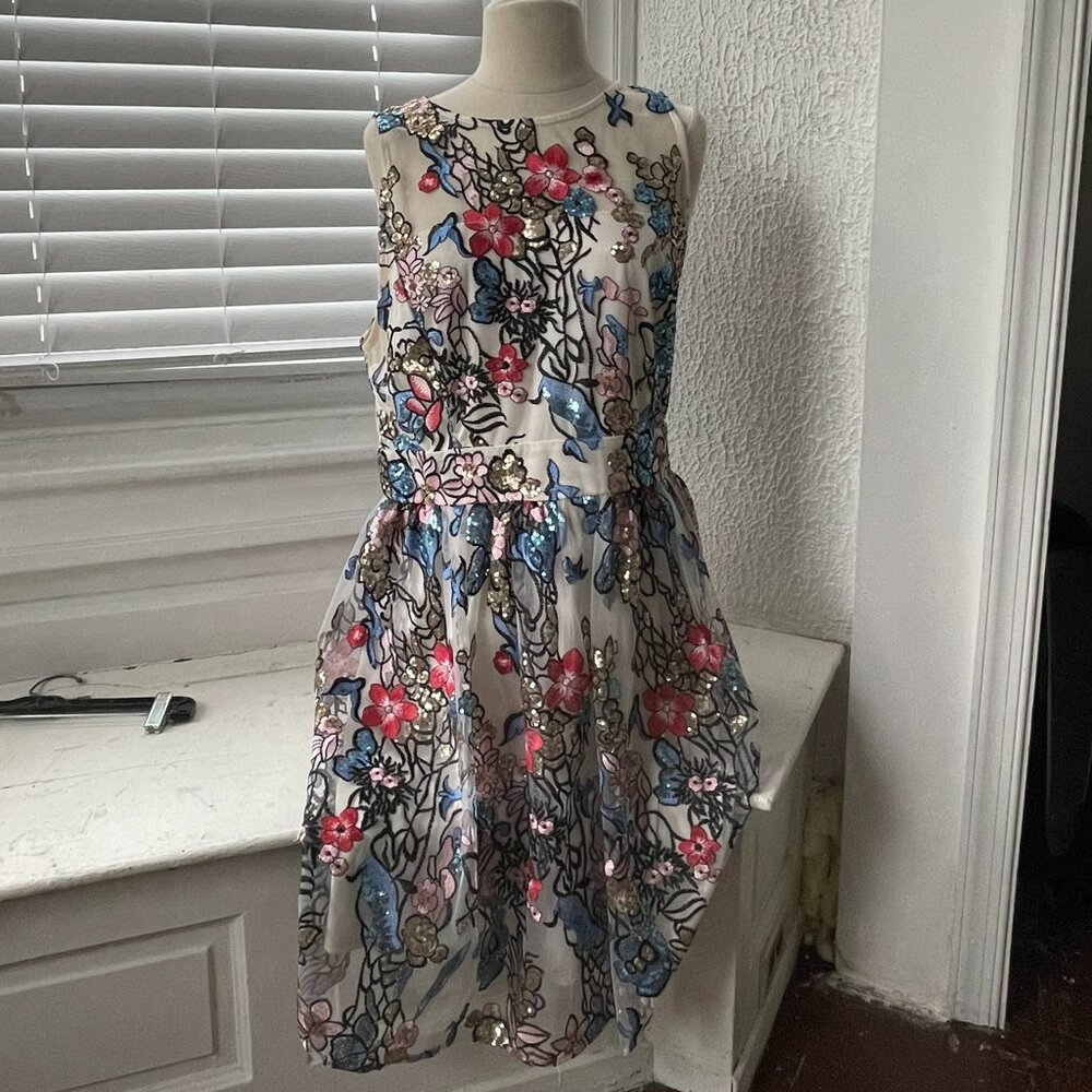 Alexia Admor Embroidered Dress - Women's Large